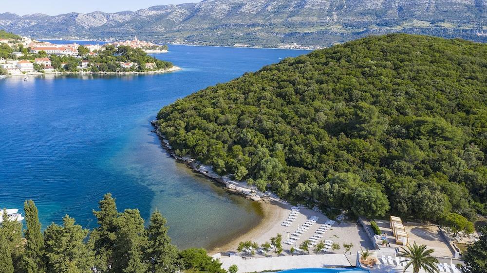 Port 9 Island Family Resort Корчула Экстерьер фото
